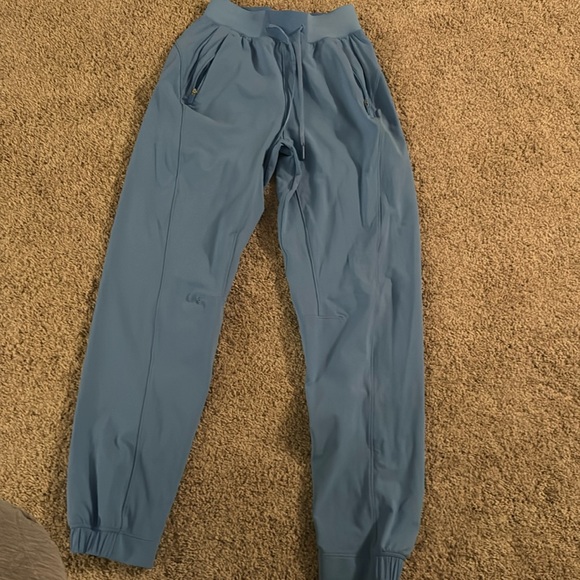 lululemon athletica Pants - Lululemon joggers